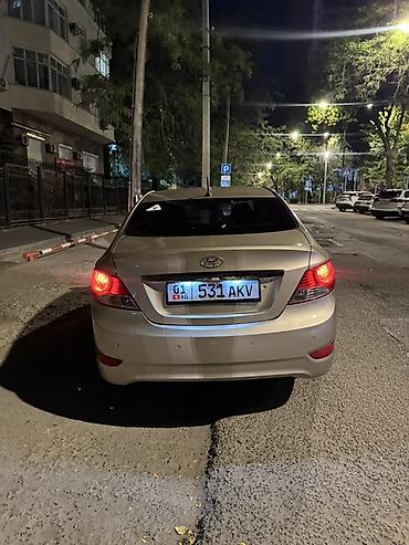 solaris accent: Hyundai Solaris: 2012 г., 1.6 л, Автомат, Бензин, Седан — 2