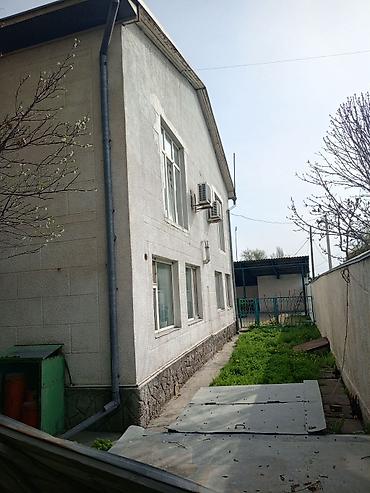 Продажа коттеджей и домов: 🏡 Продаётся двухэтажный кирпичный дом в п. Манас 📍 Недалеко от — 4