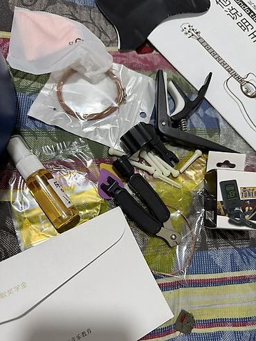 Гитары: Акустическая гитара 41" (формат дредноут) с вырезом Cutaway, цвет — — 8
