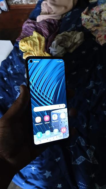 samsung es: Samsung Galaxy A11, 64 GB, rəng - Qara, Barmaq izi — 2