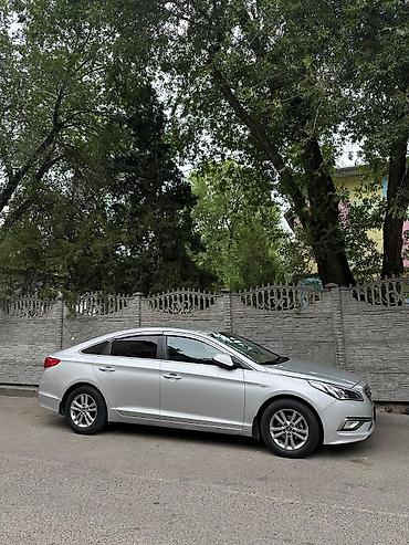 Hyundai Sonata: 2018 г., 2 л, Автомат, Газ, Седан