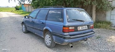 машина жетта: Volkswagen Passat: 1991 г., 2 л, Механика, Бензин, Универсал