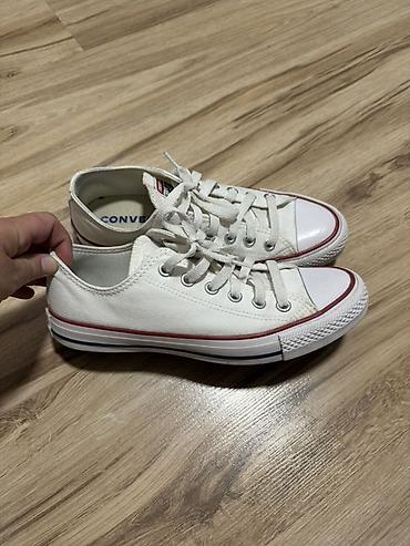 džemper: Converse Chuck Taylor All Star niske patike – bele - Klasičan model — 1