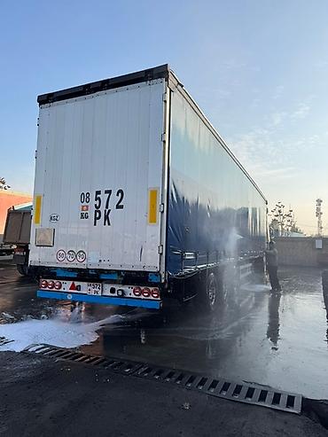 Тягачи: Тягач, Volvo, Тентованный — 15