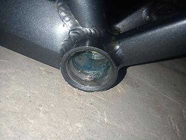 Velosiped ehtiyat hissələri: Giant markalı velo raması bir az cızıqları var başqa heçne sürülən — 8
