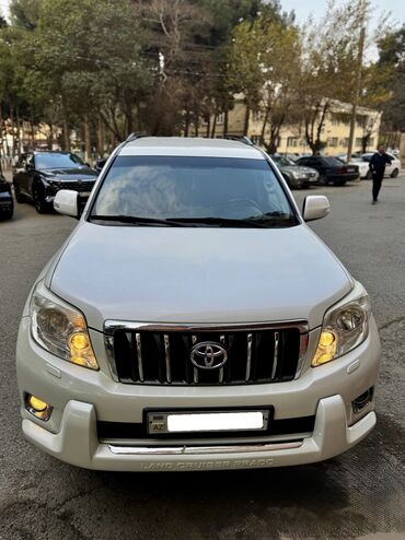 Toyota: Toyota Land Cruiser Prado: 2.7 l | 2011 il Ofrouder/SUV — 1