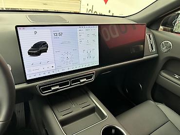 Lixiang: Lixiang L9: 2026 г., 1.5 л, Электромобиль, Кроссовер — 15