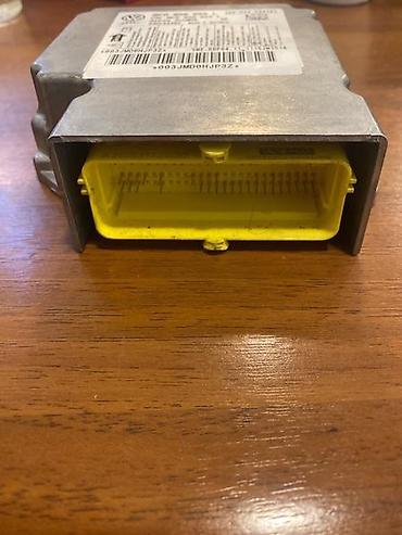 motor za camac: MODUL ZA UPRAVLJANJE VRATIMA ZA AUDI A4 - 8K0959655L | Modul za — 3