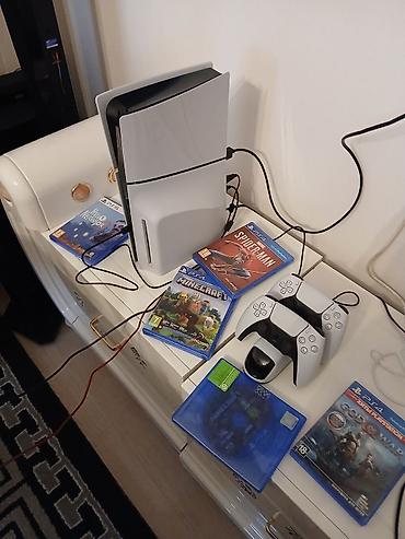 split fiction ps5: Игровой комплект PlayStation 5 slim (версия с дисководом) в идеальном — 1