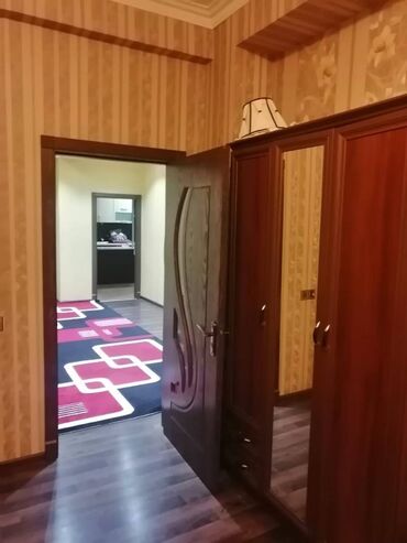 Uzunmüddətli kirayə mənzillər: Xətai metrosunun çıxışında ideal mtkda 14 mertebeli binanın 6-cı — 14