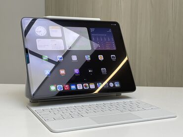 игровой ноутбук купить бишкек в Кыргызстан | Ноутбуки и нетбуки: Продаётся б/у iPad Pro 12.9 (5-го поколения) M1/256GB/Wi-Fi/Space gray