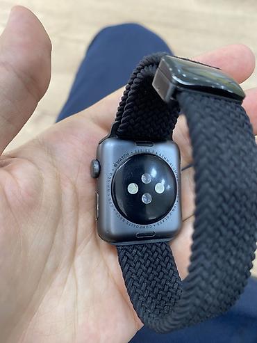 Smart saatlar: Apple Watch Series 3, 42 mm, GPS modeli Xüsusiyyətlər: - Korpus — 2