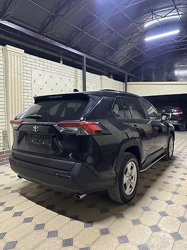 lend cruizer: Toyota RAV4: 2020 г., 2.5 л, Автомат, Бензин, Кроссовер — 4