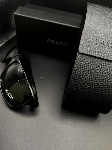 Продаются очки 👓 от бренда Prada коробка футляр салфетка все