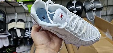nike tn 35: Nove patike crne 36 do 46 a bele 36 do 41 za 3900 din
pb — 1