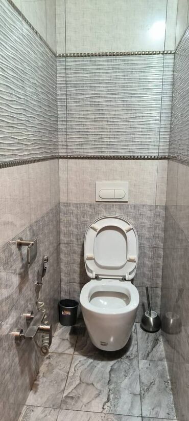 Uzunmüddətli kirayə mənzillər: Memar Əcəmi metrosuna 3 dəqiqəlik məsafədə yerləşən, 3 otaqlı, 60 m² -da lalafo.az — 14 Uzunmüddətli kirayə mənzillər: Memar Əcəmi metrosuna 3 dəqiqəlik məsafədə yerləşən, 3 otaqlı, 60 m² — 14