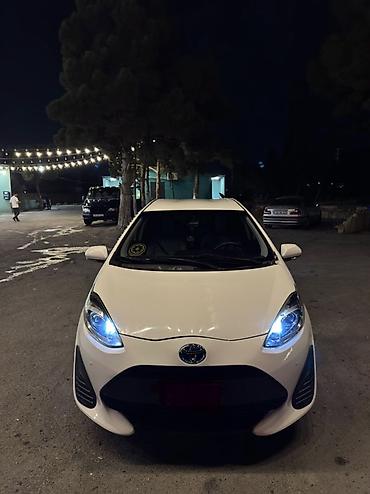 Toyota Aqua hibrid İli 2019 140 000 probeq Taksi buraxlışı var 2031-ə lalafo.az -da Toyota Aqua hibrid İli 2019 140 000 probeq Taksi buraxlışı var 2031-ə