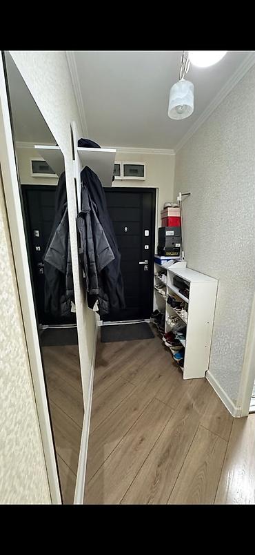 Квартиры: 3 комнаты, 60 м², 7 мкр 104 серия, 2 этаж — 6