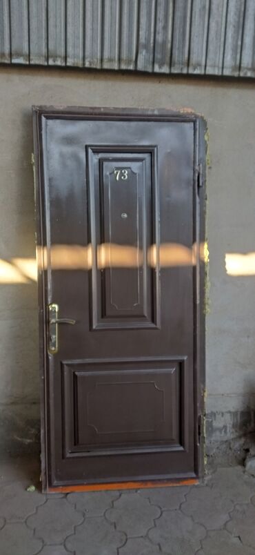 бронь двер: Металлическая входная дверь с коробкой - Материал: сталь, облицовка с