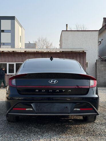 Hyundai: Hyundai Sonata: 2019 г., 2 л, Автомат, Газ, Седан — 5