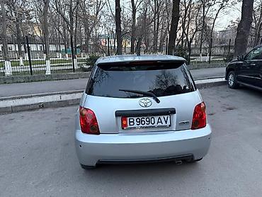 Toyota: Toyota Ist: 2003 г., Хэтчбэк — 10