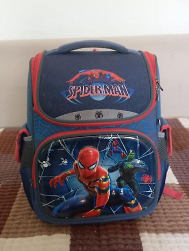 человек паук форма: Детский школьный рюкзак с героем Spider‑Man 5 корманов нормальный - — 3