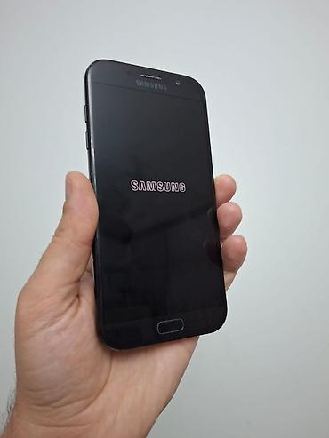 Samsung: Samsung Galaxy A7 2017, 32 GB, rəng - Qara, İki sim kartlı — 2