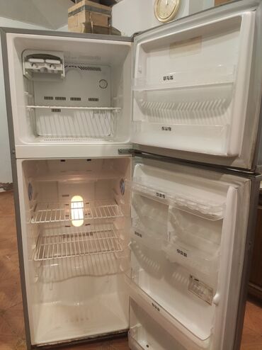 Soyuducular: İşlənmiş 2 qapılı Samsung Soyuducu Satılır, rəng - Boz, Dispenserli — 3