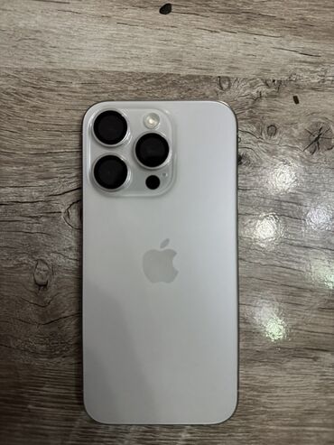фото камера: IPhone 15 Pro, Б/у, 256 ГБ, Natural Titanium, Защитное стекло, Чехол, В рассрочку, 90 %