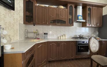 садовая мебель распродажа: Ашкана гарнитуру, Колдонулган, Жыгач, Өзү алып кетүү
