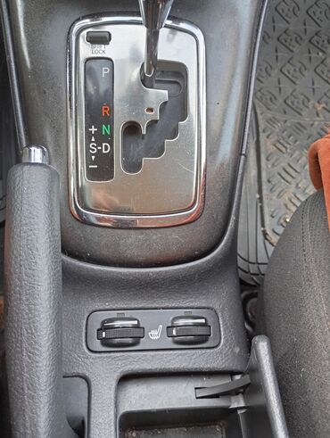 Toyota: Toyota Avensis: 2003 г., 1.8 л, Автомат, Бензин, Универсал — 12