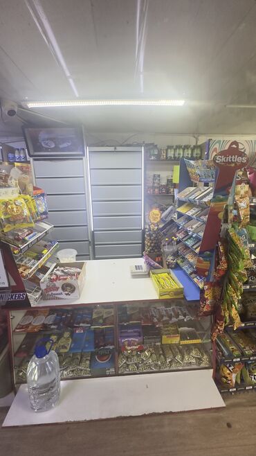 бишкекте май куюучу жай сатылат: Продаю магазин в связи проездом! Магазин находится на районе Юг-2