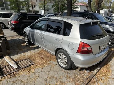 машины на разбор: Honda Civic: 2001 г., 1.5 л, Автомат, Бензин, Хэтчбэк
