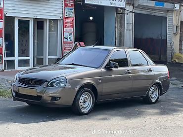 turbo az vaz priora: Avtomobil: Sedanın kompakt sinfi Rəng: Tünd boz/bronza (metalik) — 1