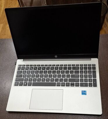 notebook core 2: Notebook HP. Çox az istifadə edilib. -core i3 -13cü nəsil - 8ram -64