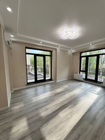 Продажа квартир: 2 комнаты, 70 м², Индивидуалка, 3 этаж, Дизайнерский ремонт