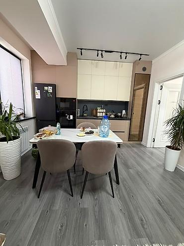 7 1: 3 комнаты, 75 м², Азия Молл 3 этаж, Дизайнерский ремонт — 4