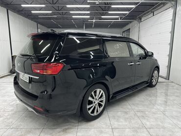 Kia: Kia Carnival: 2018 г., 2.2 л, Автомат, Дизель, Минивэн — 10