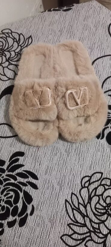 zara papuce za plazu: Fashion slippers, 39