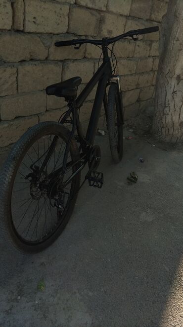 купить спортивный велосипед недорого: Dağ velosipedi Adidas, 26", sürətlərin sayı: 21