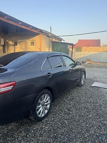 джили электрическая машина: Toyota Camry: 2010 г., 2.5 л, Автомат, Бензин, Седан — 4