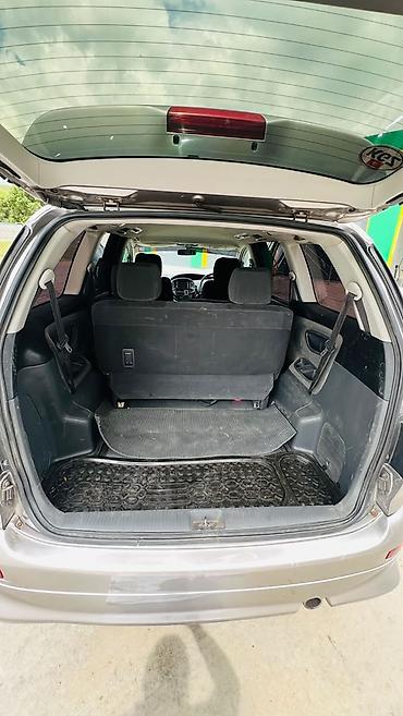 портер 2 салон: Toyota Estima: 2003 г., 2.4 л, Автомат, Бензин, Минивэн — 4