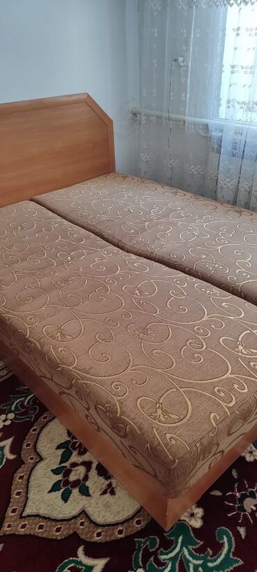 мебель из метала: Продаю кровать б/у размер 160*220 цена договорная звонить
