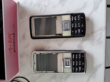 Digər mobil telefonlar: Telefonlar iksi birlikde 15 manat tam islek deyil