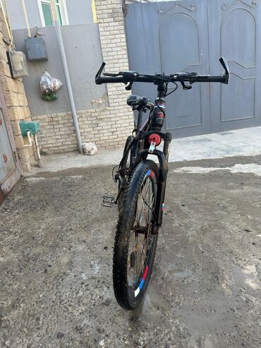 velosipedlər işlənmiş: İşlənmiş Şəhər velosipedi Cannondale, 26", sürətlərin sayı: 7, Ünvandan götürmə