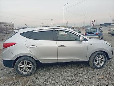 Hyundai: Hyundai Tucson: 2010 г., 2 л, Автомат, Дизель, Кроссовер — 9