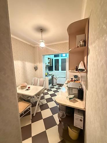 Продажа квартир: 1 комната, 66 м², 6 мкр 105 серия, 8 этаж, Евроремонт — 6
