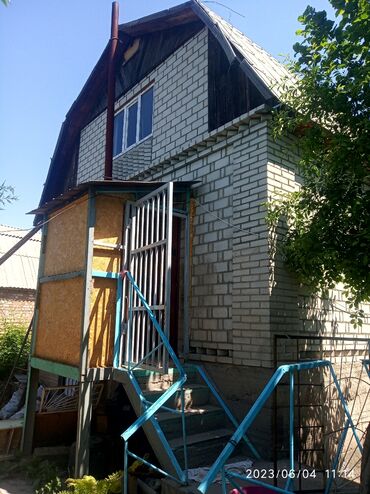дома дмитриевка: 62 м², 3 комнаты, Старый ремонт Без мебели