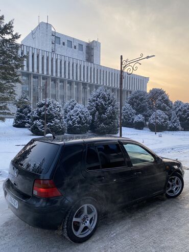 Volkswagen: Volkswagen Golf: 1998 г., 1.8 л, Механика, Бензин, Хэтчбэк — 23