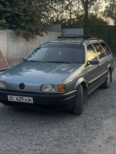 малибу машина цена бишкек: Универсал Volkswagen Passat B3 серого цвета, оснащенный багажником на